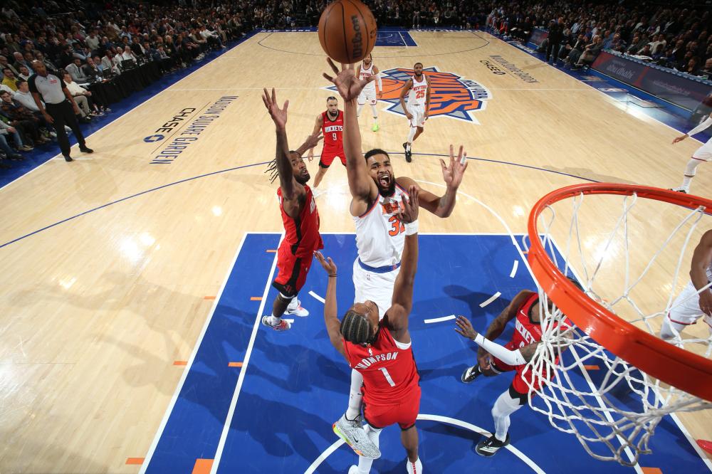 两者风格截 两者风格截