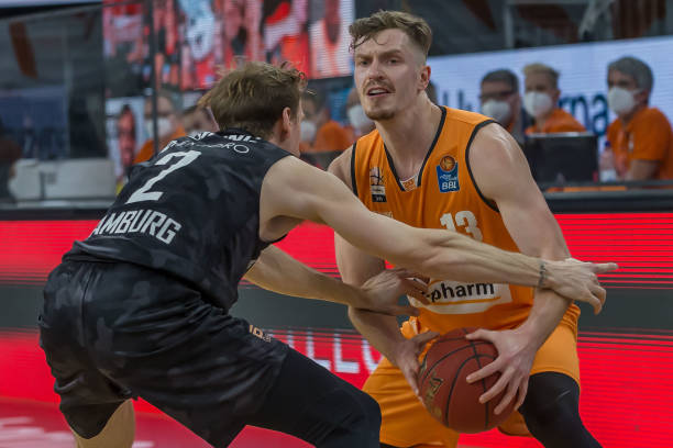 万欧元的转 万欧元的转