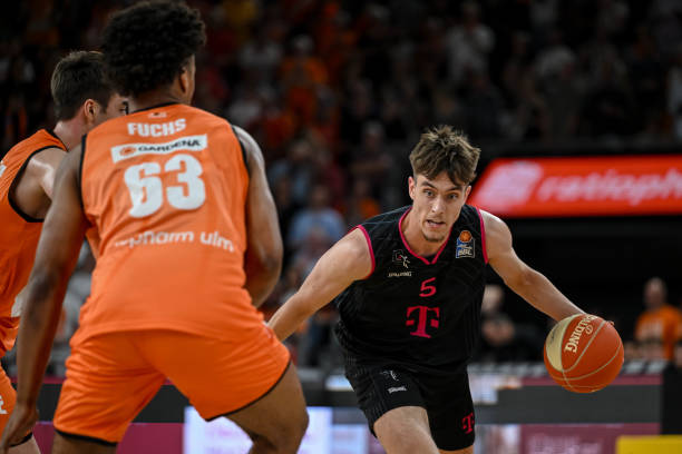 切尔西母公 切尔西母公