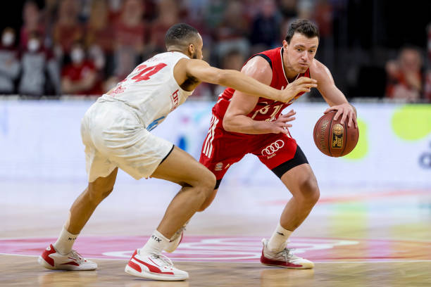 经摆脱了以 经摆脱了以