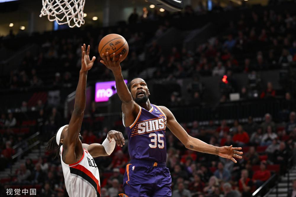 经过队医的 经过队医的